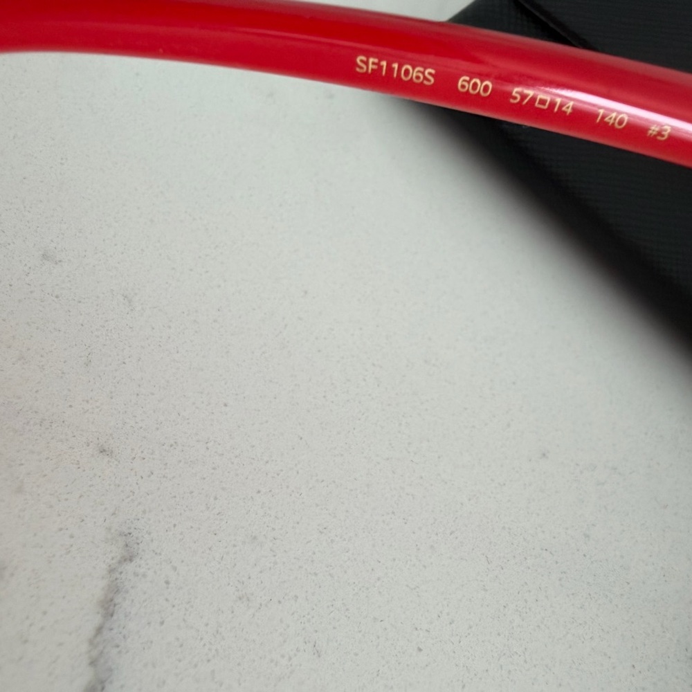 Salvatore Ferragamo Red Sunglasses - Picture 4 of 5